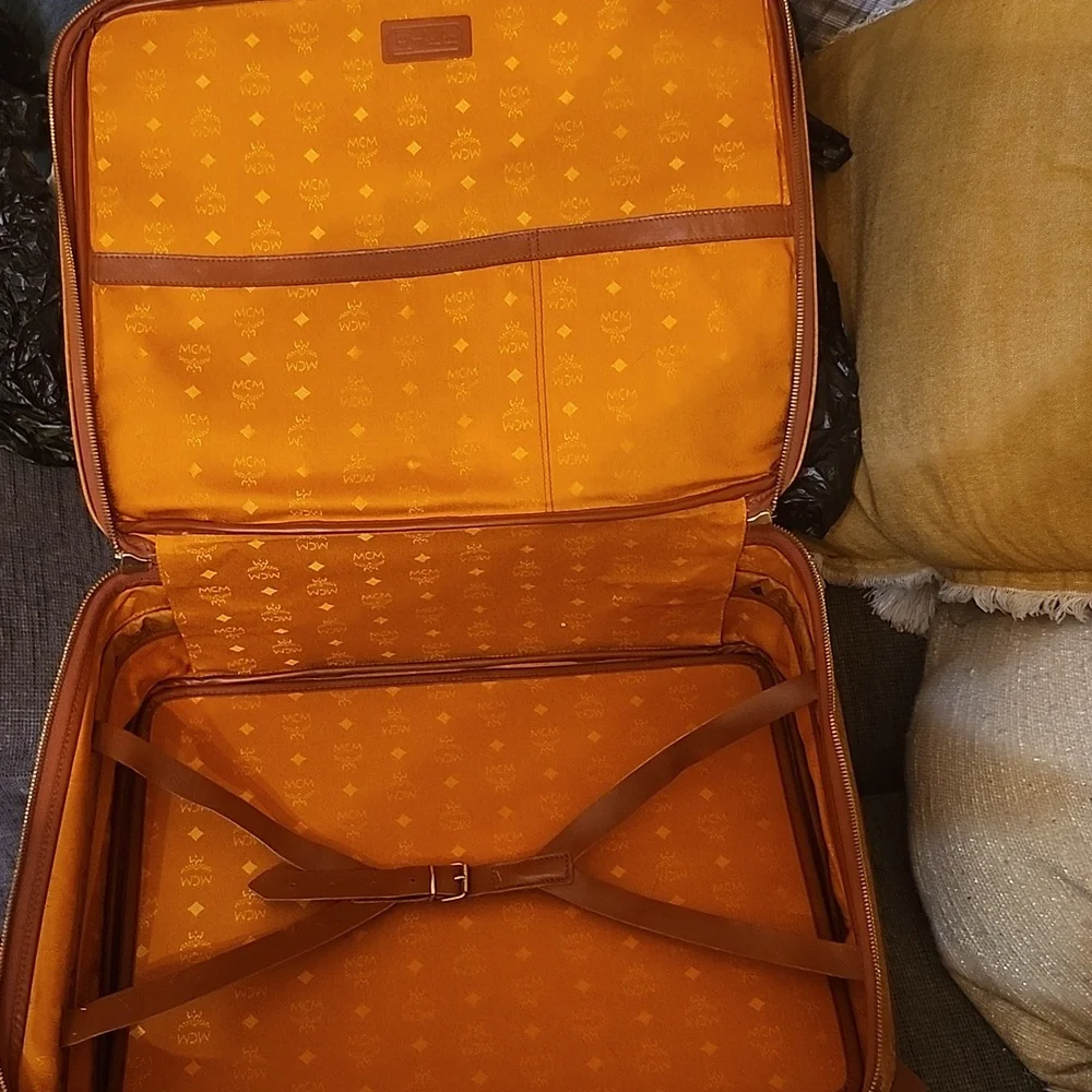 MCM Cognac Visetos Weekender Bag Vintage Made In Germany Unbranded Chains Added - Picture 13 of 17